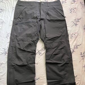 NEW w/o tags KUHL Jetstream Rain Pants